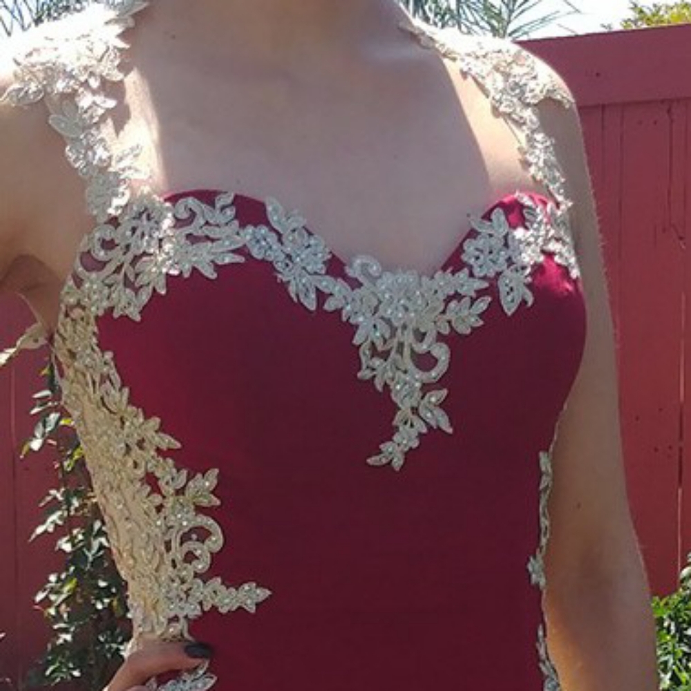 Let's wedding dress